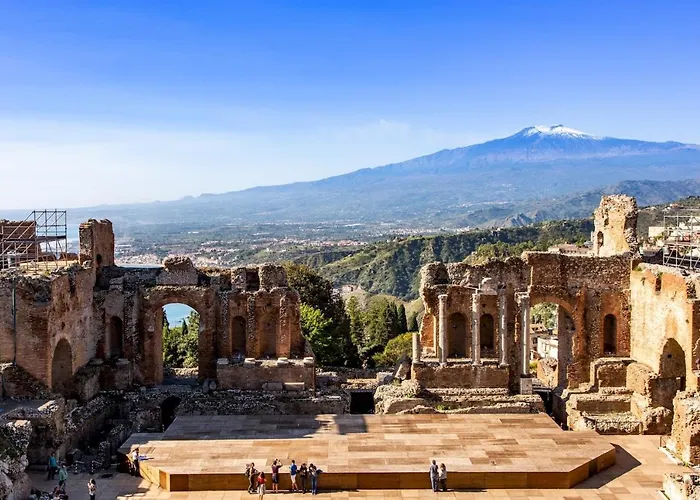 Alba 12, Emma Villa Giardini-Naxos