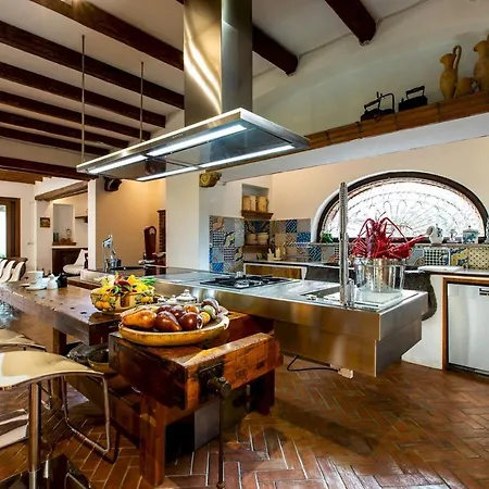 Alba 12, Emma * Giardini Naxos