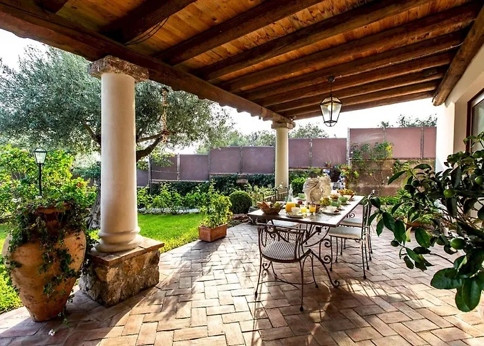 Alba 12, Emma Giardini Naxos