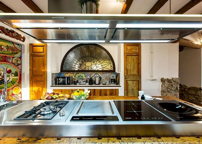 Alba 12, Emma Villa Giardini Naxos