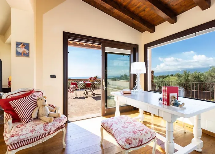 Villa Alba 12, Emma *